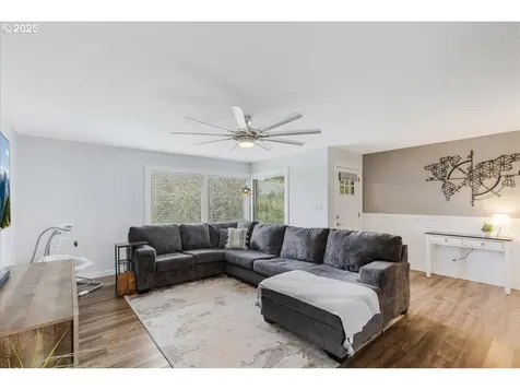 144 Alpha Drive Longview WA 98632