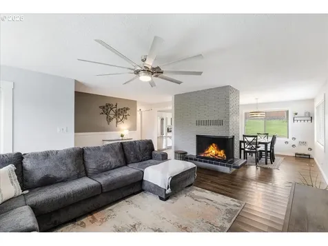 144 Alpha Drive Longview WA 98632