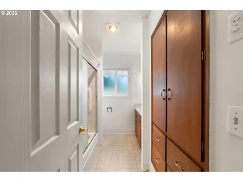 4511 NE 122nd Avenue Vancouver WA 98682