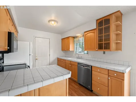 4511 NE 122nd Avenue Vancouver WA 98682