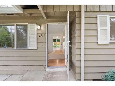 4511 NE 122nd Avenue Vancouver WA 98682
