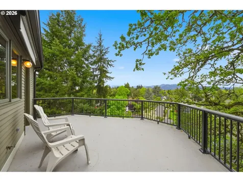 2063 Stonecrest Drive Eugene OR 97401