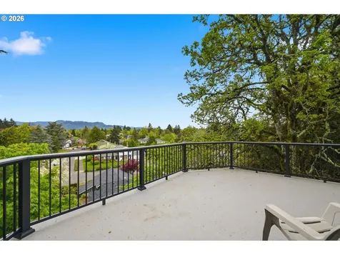 2063 Stonecrest Drive Eugene OR 97401