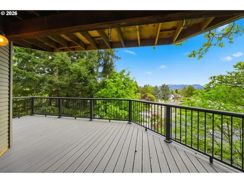 2063 Stonecrest Drive Eugene OR 97401