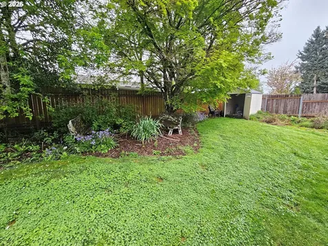 1218 NW 93rd Street Vancouver WA 98665