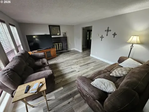 1218 NW 93rd Street Vancouver WA 98665