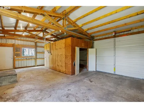 16584 S Windy City Road Mulino OR 97042