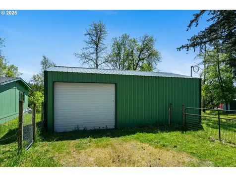 16584 S Windy City Road Mulino OR 97042