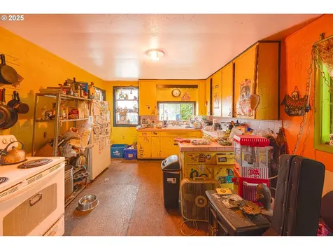 552 W Broadway Eugene OR 97401