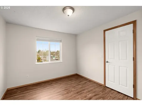 7082 SE Lois Street Hillsboro OR 97123