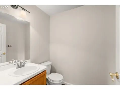 7082 SE Lois Street Hillsboro OR 97123