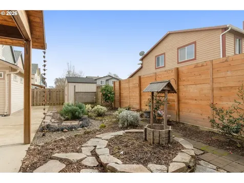 7082 SE Lois Street Hillsboro OR 97123