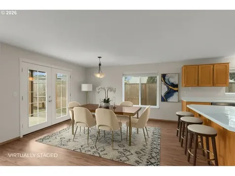 7082 SE Lois Street Hillsboro OR 97123