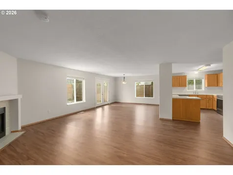 7082 SE Lois Street Hillsboro OR 97123