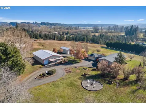 209 Stearns Road Chehalis WA 98532