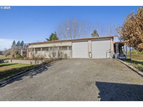 209 Stearns Road Chehalis WA 98532