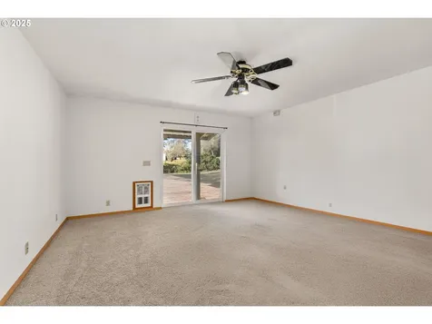 209 Stearns Road Chehalis WA 98532