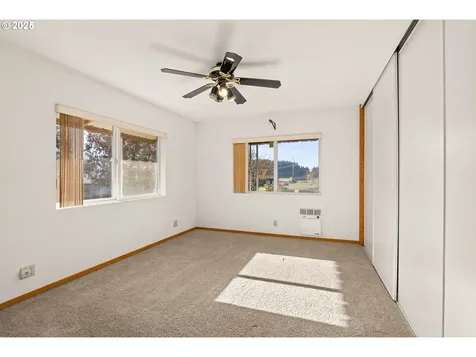 209 Stearns Road Chehalis WA 98532