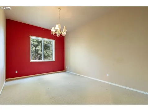 13581 SW Essex Drive Portland OR 97223