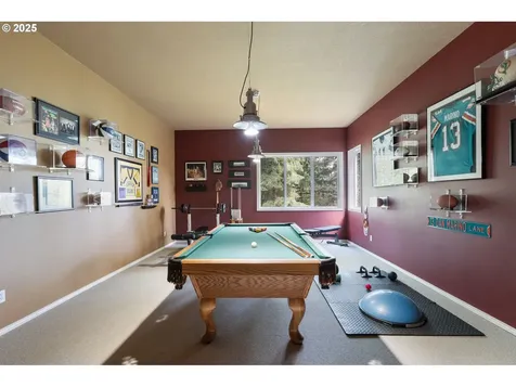13581 SW Essex Drive Portland OR 97223