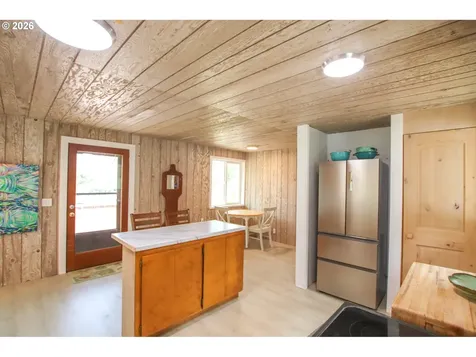 88539 5th Avenue Florence OR 97439