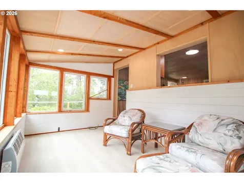 88539 5th Avenue Florence OR 97439