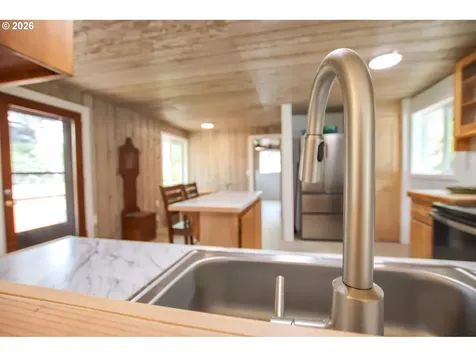 88539 5th Avenue Florence OR 97439