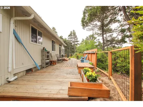 88539 5th Avenue Florence OR 97439