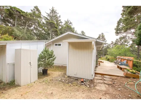88539 5th Avenue Florence OR 97439