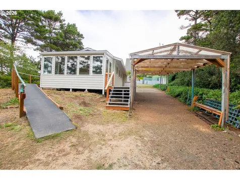 88539 5th Avenue Florence OR 97439