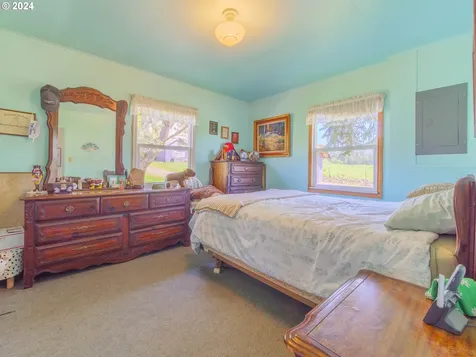 25307 NE 212th Avenue Battle Ground WA 98604