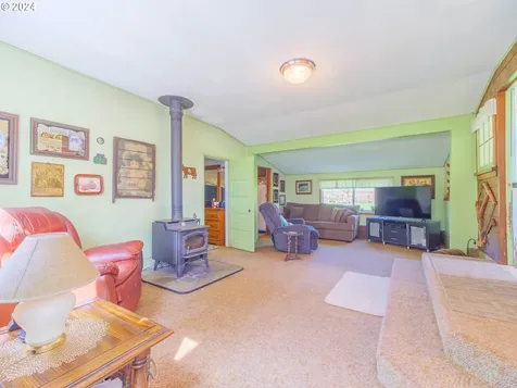 25307 NE 212th Avenue Battle Ground WA 98604
