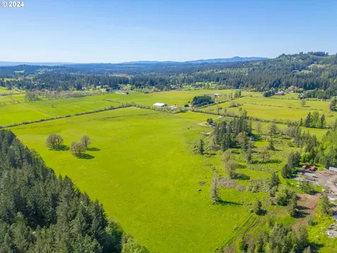 25307 NE 212th Avenue Battle Ground WA 98604