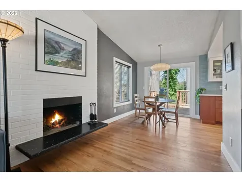 12221 SW Taylor Court Portland OR 97225