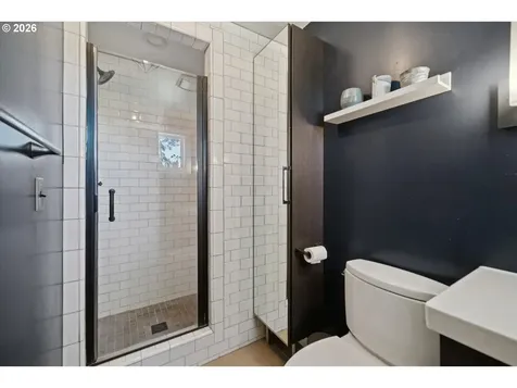 12221 SW Taylor Court Portland OR 97225