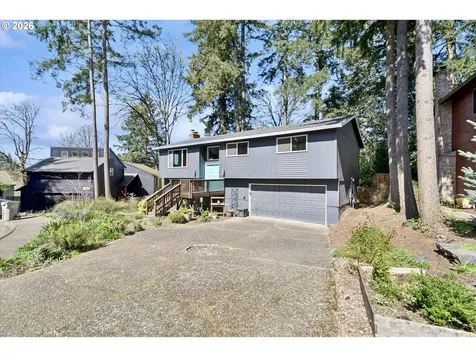 12221 SW Taylor Court Portland OR 97225