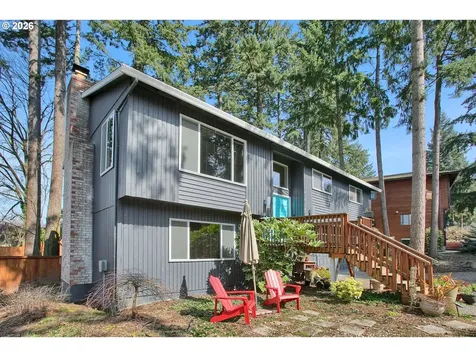 12221 SW Taylor Court Portland OR 97225