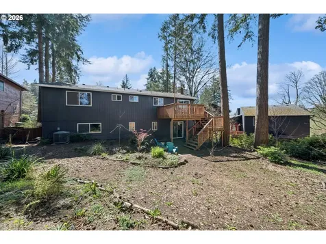 12221 SW Taylor Court Portland OR 97225
