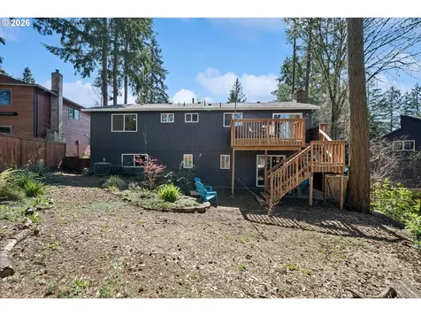 12221 SW Taylor Court Portland OR 97225