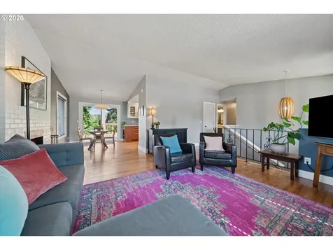 12221 SW Taylor Court Portland OR 97225