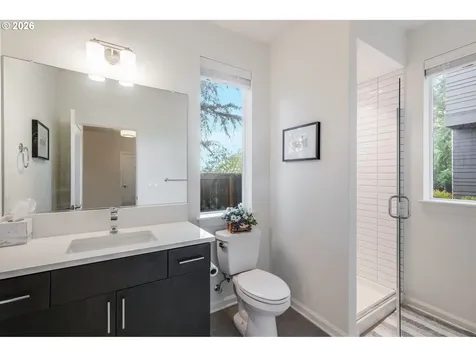 77 NE 58th Avenue Portland OR 97213