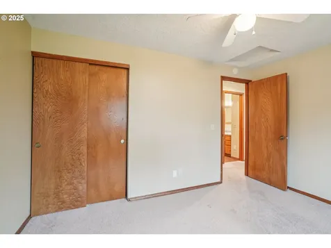 1334 NE 155th Avenue Portland OR 97230