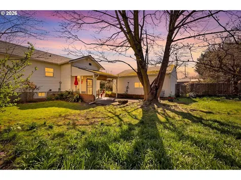 8951 N Van Houten Avenue Portland OR 97203