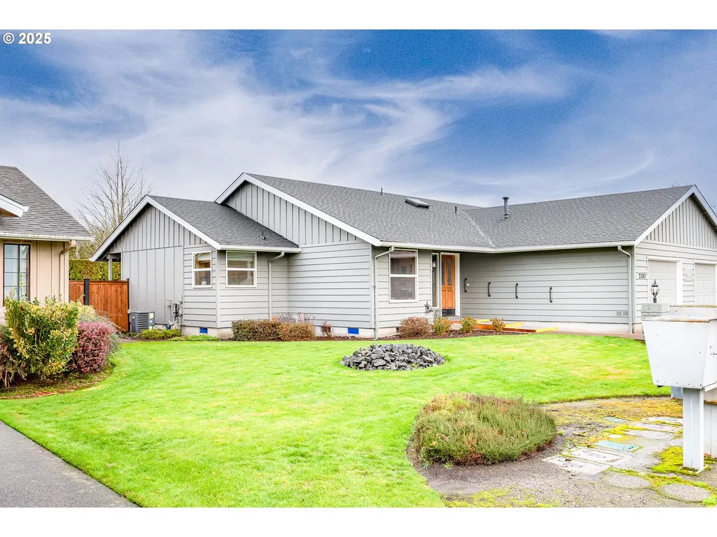 2707 Dayna Lane Eugene OR 97408