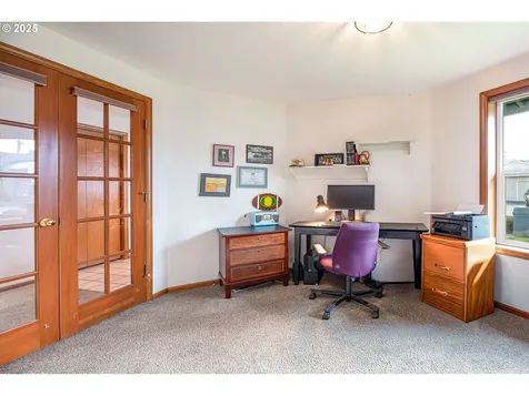 2707 Dayna Lane Eugene OR 97408