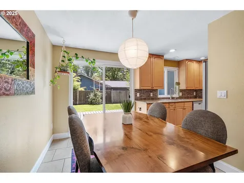 8190 SW Landau Street Portland OR 97223