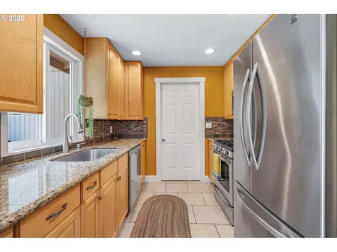 8190 SW Landau Street Portland OR 97223