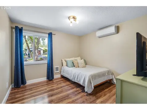 8190 SW Landau Street Portland OR 97223