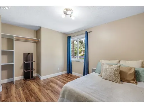 8190 SW Landau Street Portland OR 97223
