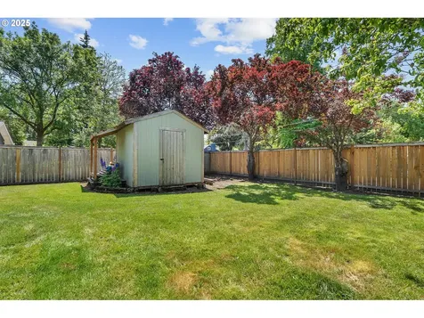 8190 SW Landau Street Portland OR 97223